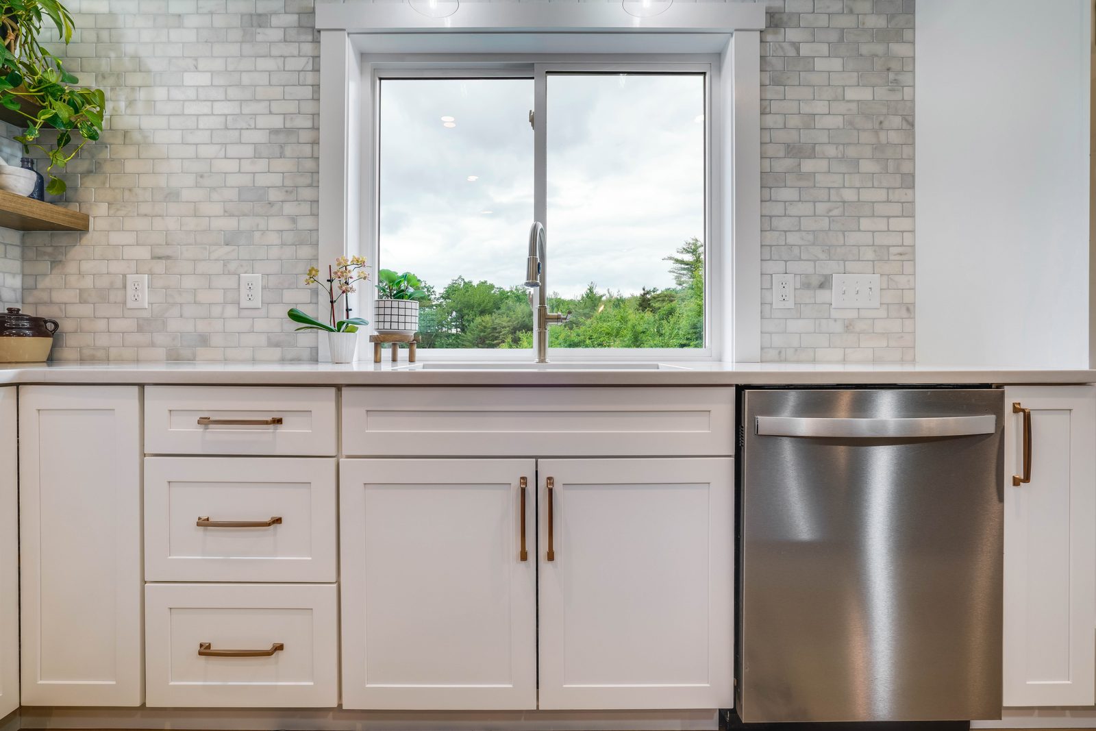Clean cabinet run under the window