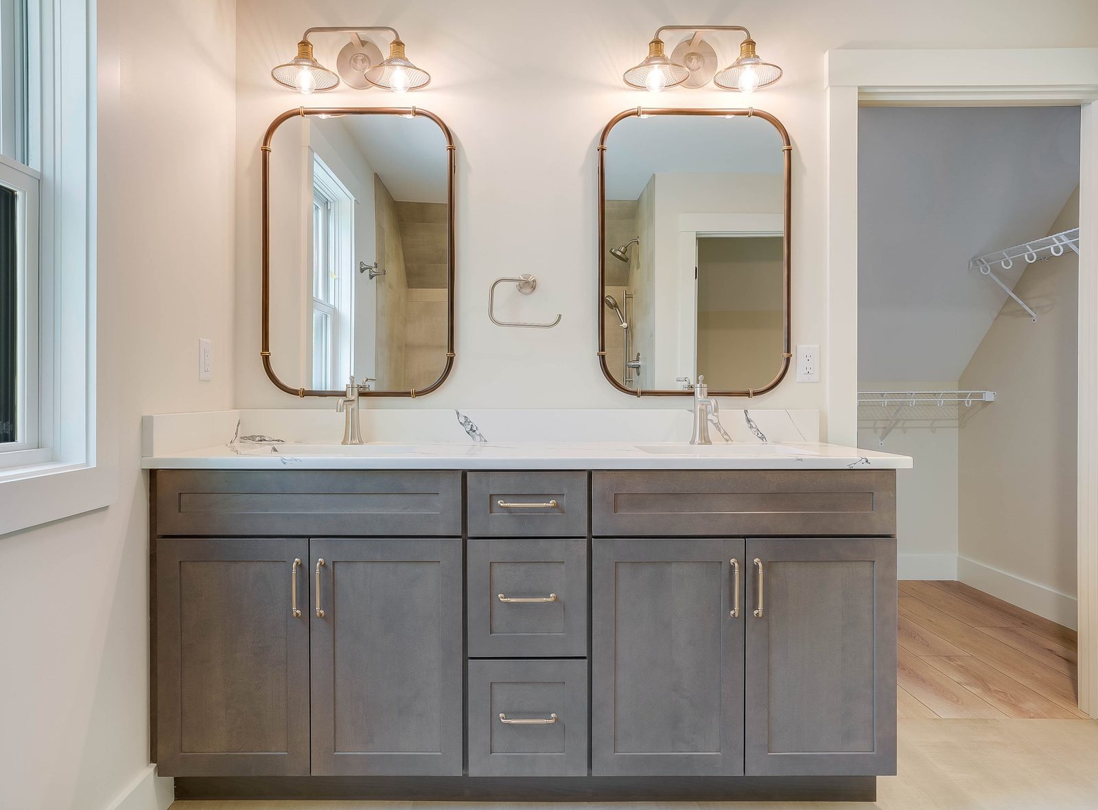 Double vanity in Colt-stained Diamond Vibe
